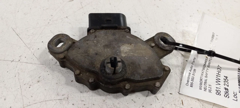 Volkswagen Rabbit Neutral Safety Switch Automatic Transmission Gear Selection 07 - Image 3 of 4