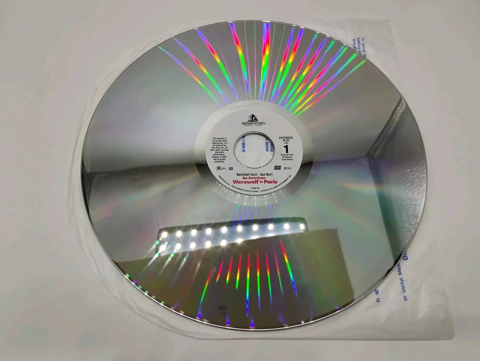 An American Warewolf In Paris Laser Disc Widescreen Extended Play Good Shape  - Image 3 of 4