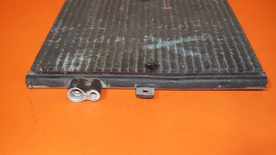 PORSCHE CARRERA 911 CONDENSADOR AC 2007 2008 2009 2010 2011 2012 2013 99657311103 Foto 2 de 4