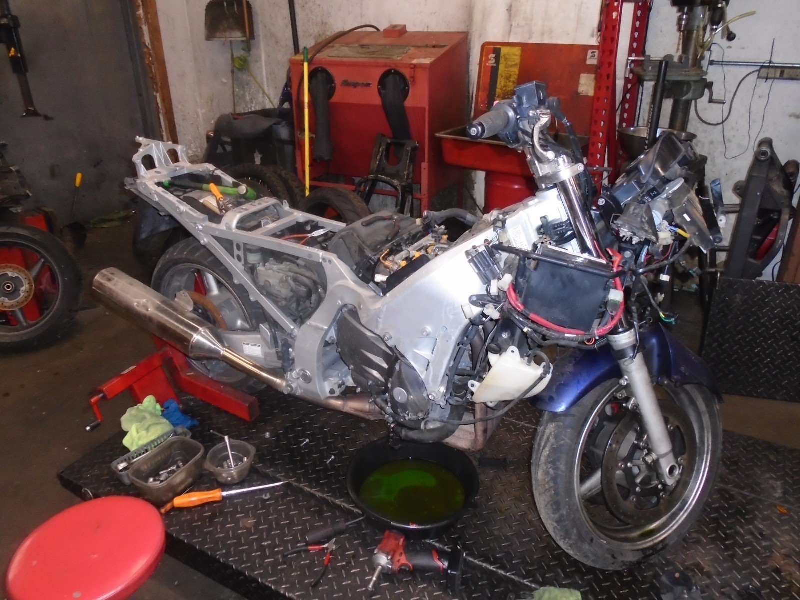 2005 05 Yamaha FJR1300 Motorcycle Fuel pump Floating Sender Unit 5JW-13907-11