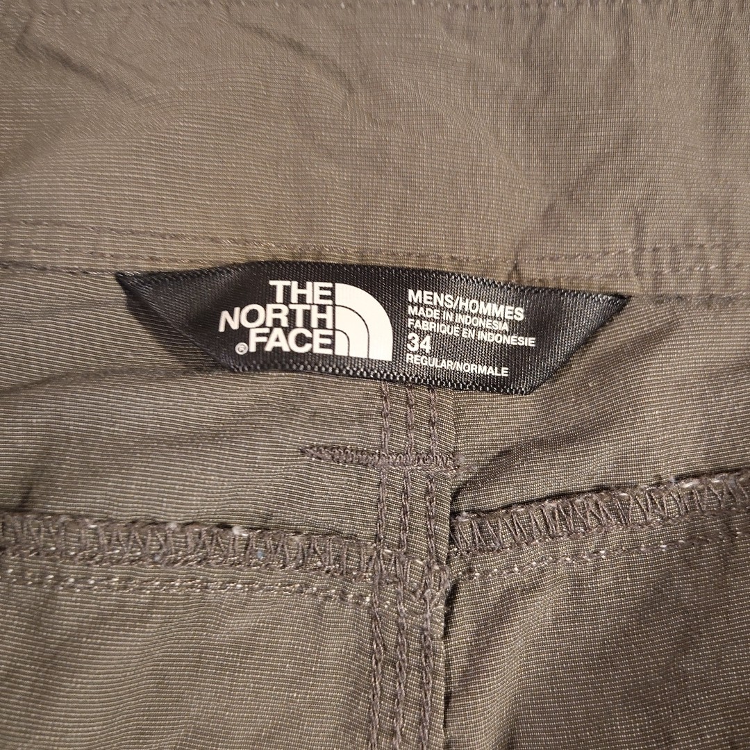 North Face Shorts Men's 34 Outdoors Hiking Flap 6 Pocket Lightweight Beige Cargo thumbnail 8