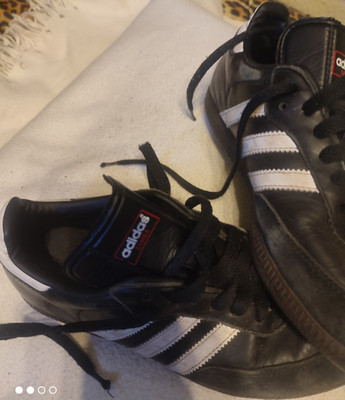 adidas Samba Herren Sneaker Low Top Leder Schwarz/Weiß Schnürung EU 39