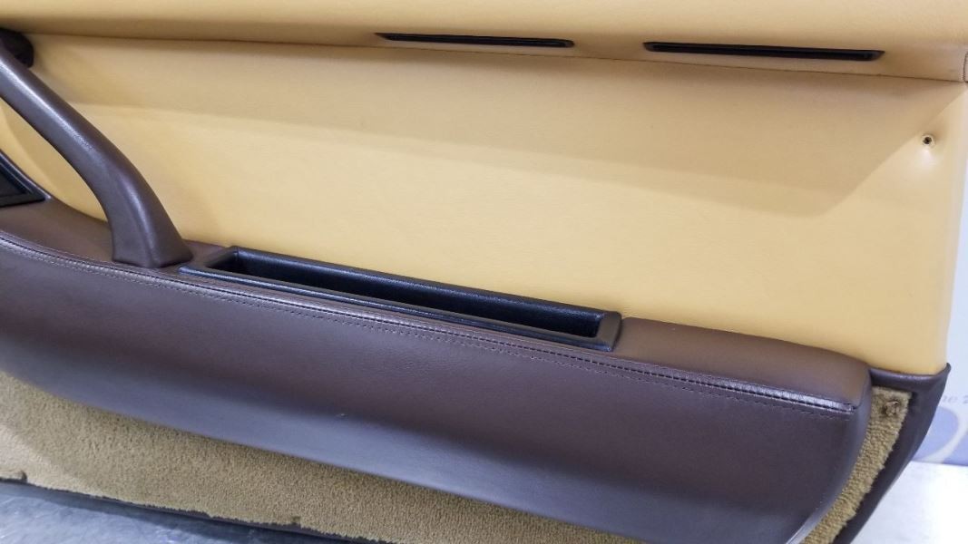 Ferrari Testarossa 1990 FRONT+RIGHT Door panel