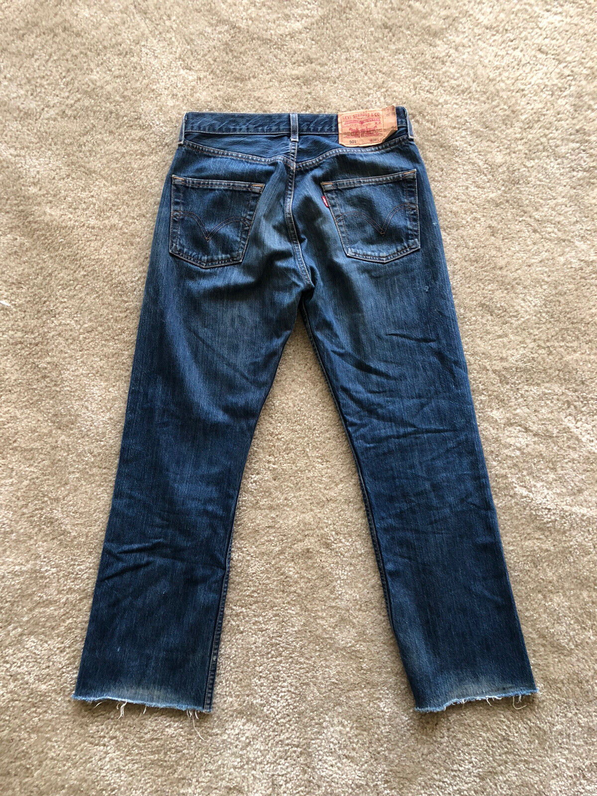 Levis 501 W30 L32 Dark Blue Raw Hem - image 2