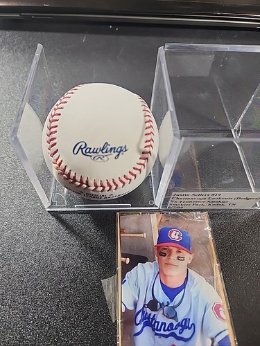 Justin Sellers Chattanooga Lookouts Autographed Baseball - Picture 4 of 5