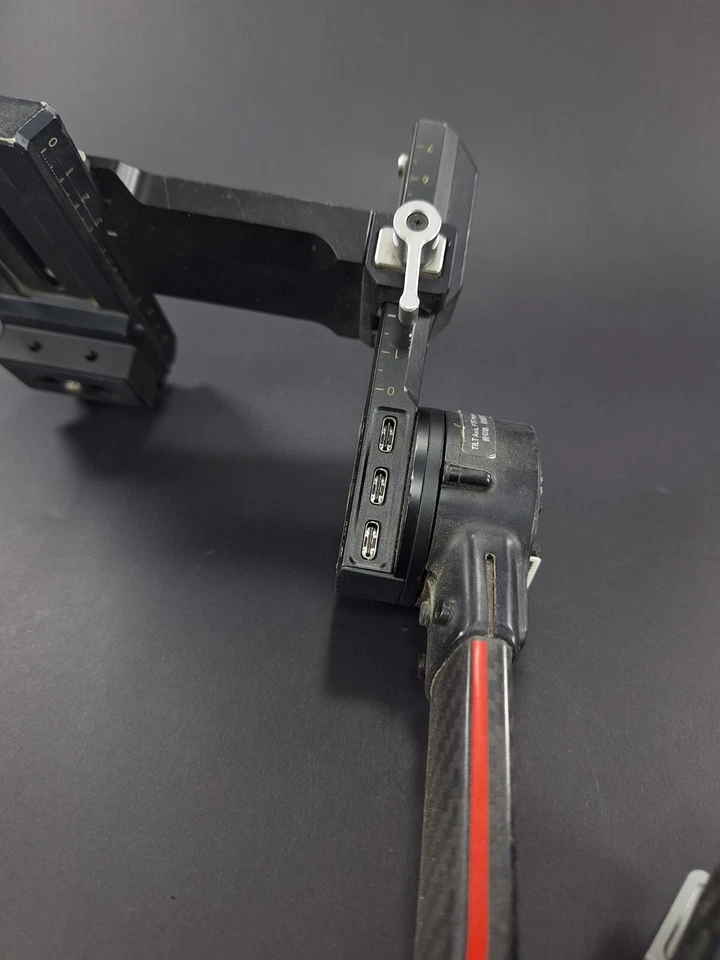 DJI RONIN RS2 , MOTOR ERROR - Image 2 of 4