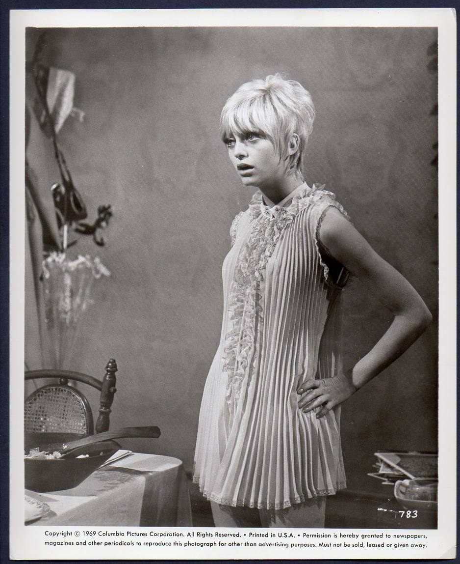 Academy Award role GOLDIE HAWN in CACTUS FLOWER 1969 Orig Photo SHORT DRESS  | eBay