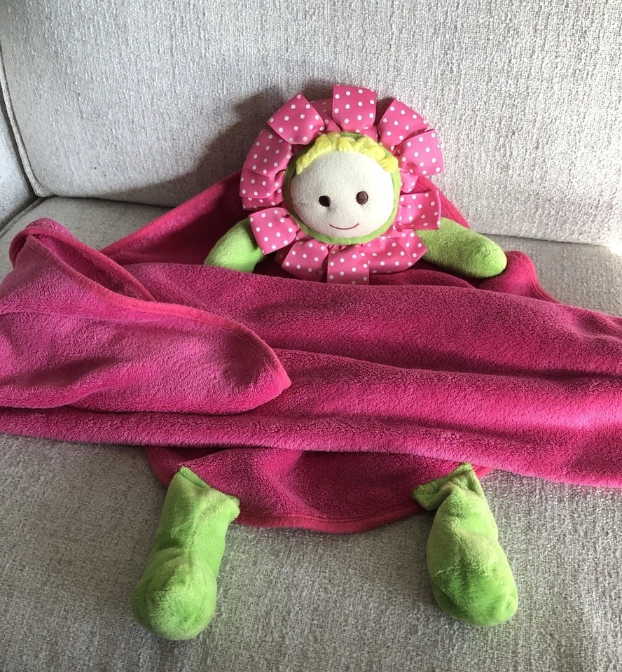 MudPie Lil’ Sprouts ROSA VERDE Bebé Manta Muñeca Flor Punto Cinta Pétalos Taggie Foto 3 de 4