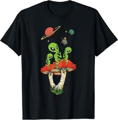 Alien Riding Monster Mushroom Space Planet Novelty Gifts T-Shirt