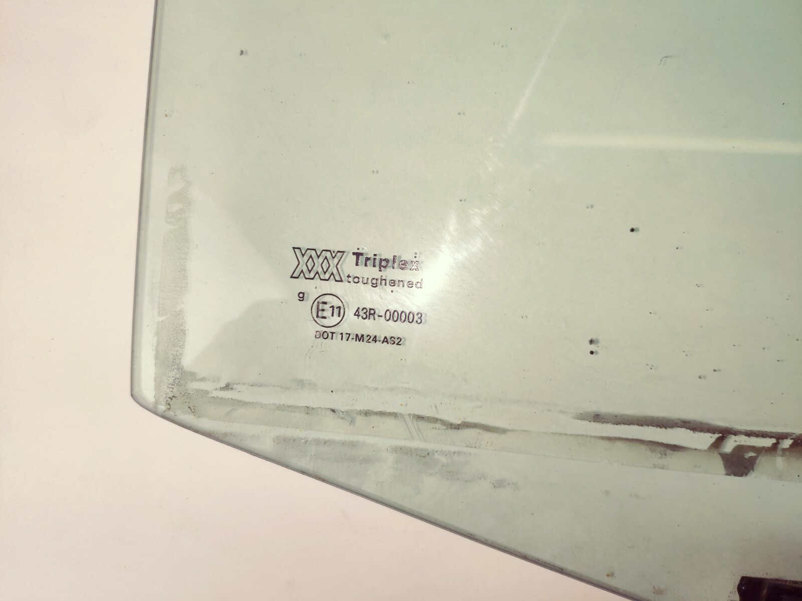 Bentley Eight 1987 REAR LEFT DOOR Door Glass Window 