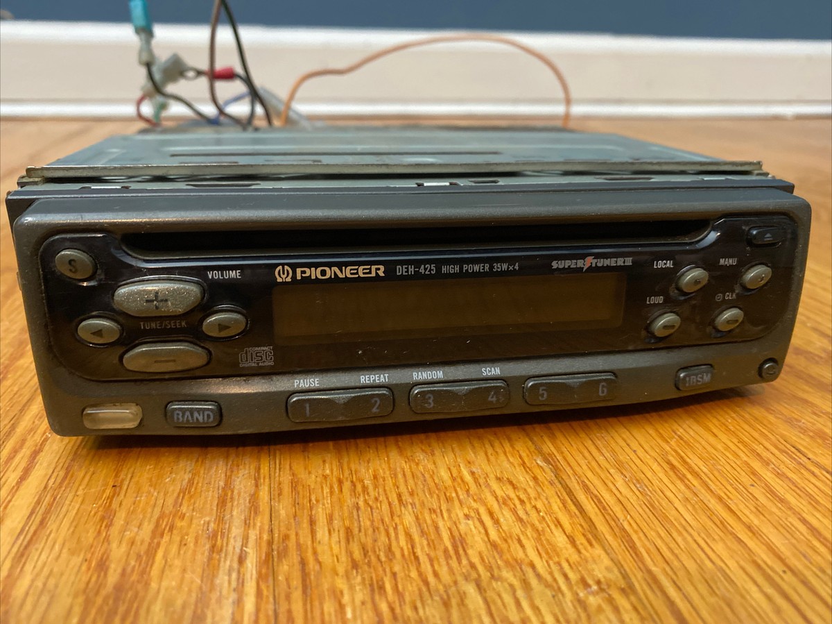 Pioneer DEH-425 Old School Car Stereo AM/FM Radio CD Player 1996