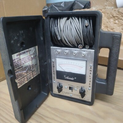 Annie Electronic Temperature Analyzer Model A-8 with Carrying Case and Probe