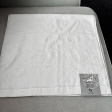 White Cotton Hand Towel Egyptian Spa By The Lyndon Company