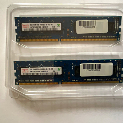 Hynix DDR3 SDRAM 4GB (2x2GB) PC3-10600U DIMM 240-Pin HMT325U6BFR8C-H9
