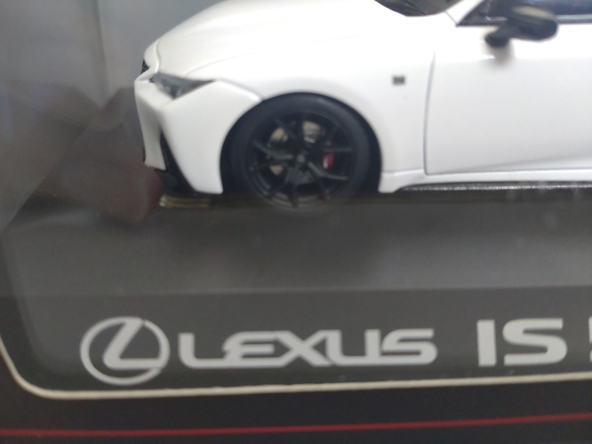 Kyosho 1/43 Lexus IS500 F SPORT PERFORMANCE Climax Edition White