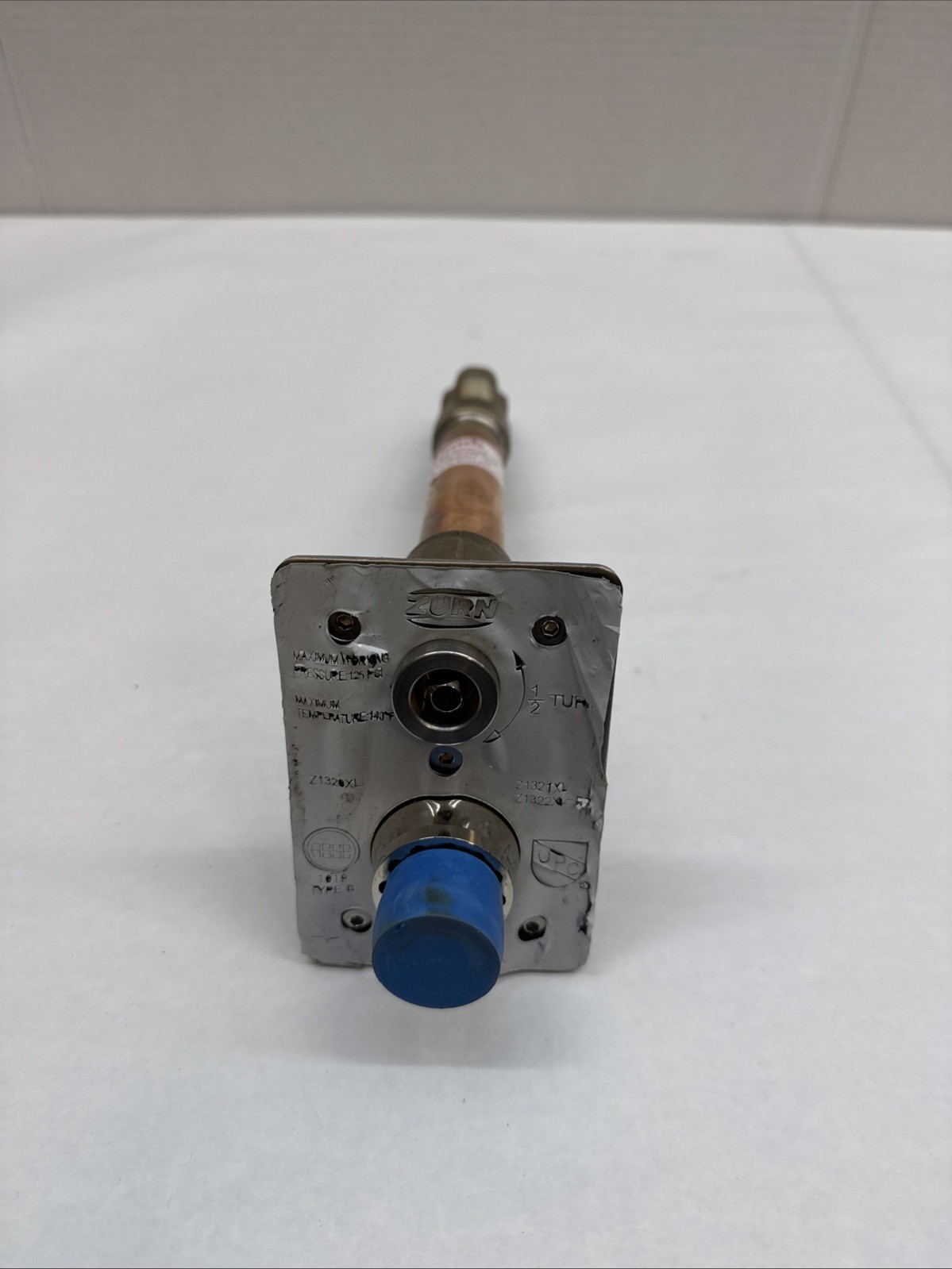 Zurn Z1321XL-3/4X18 Automatic Draining Wall Hydrant Exposed Ecolotrol