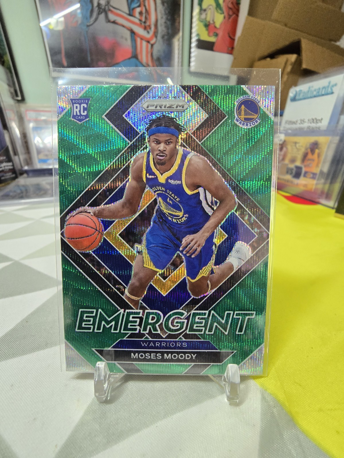 2021-22 Panini Prizm Emergent Green Wave Prizm Moses Moody #16 Rookie Warriors