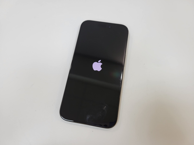 Apple iPhone 15 Pro 128GB - Black - Can not Activate - Good LCD