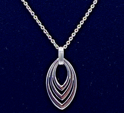 Kit Heath Signed Sterling Silver Multi Diamond-Cut Oval Pendant Necklace 18  NWT