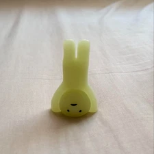 SMISKI Series 3 Handstand GLOW IN THE DARK mini Figure Japan Rare