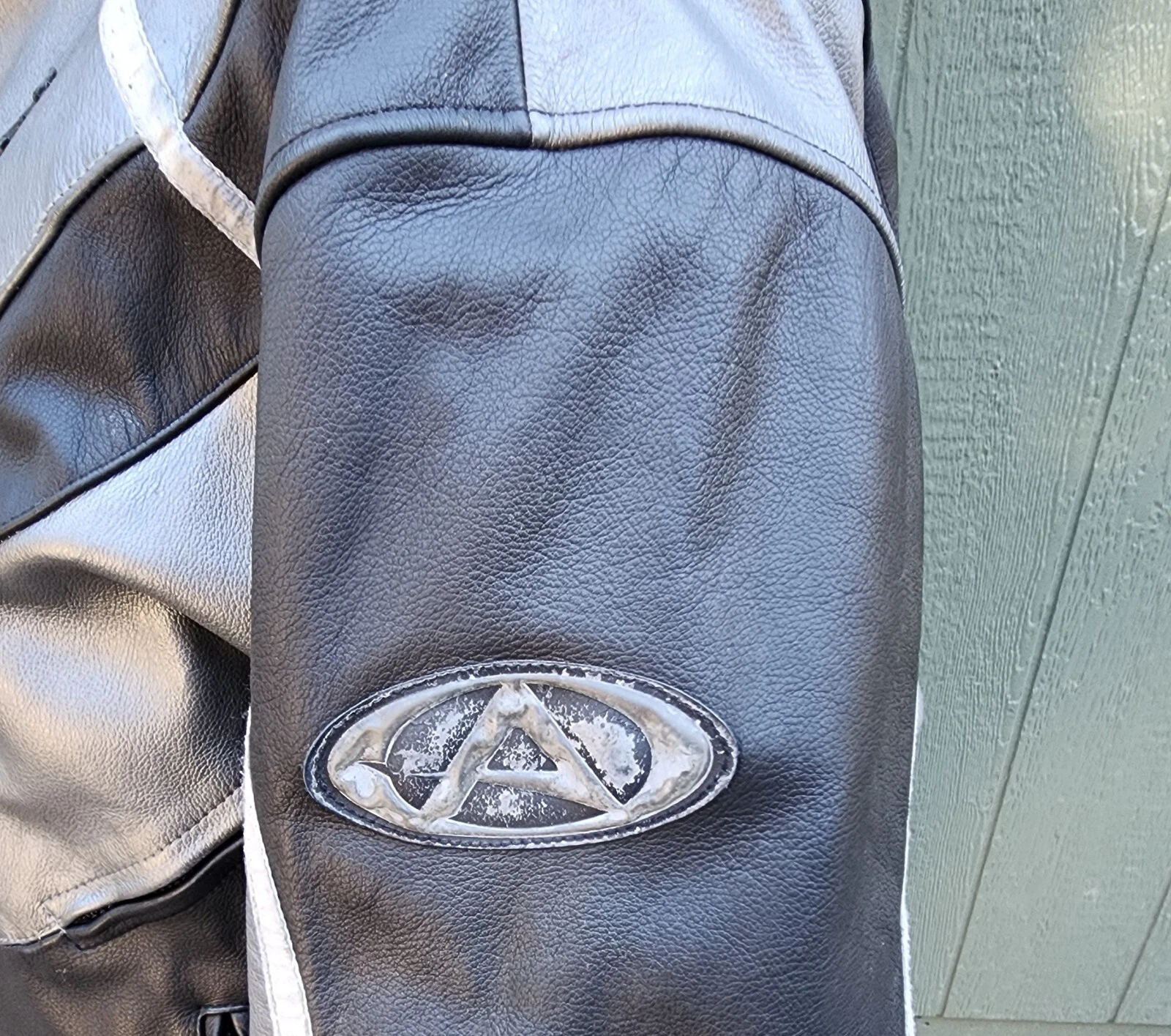 AGV Sports Suzuki Jacket Size 58 2xl. Race Proven Design And Construction - product detail image 4