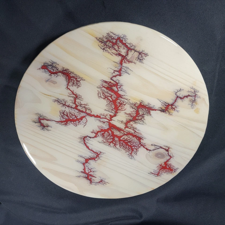 18 Inch Handcrafted White Lazy Susan with Red Fractal Inlay - Image 3 of 4