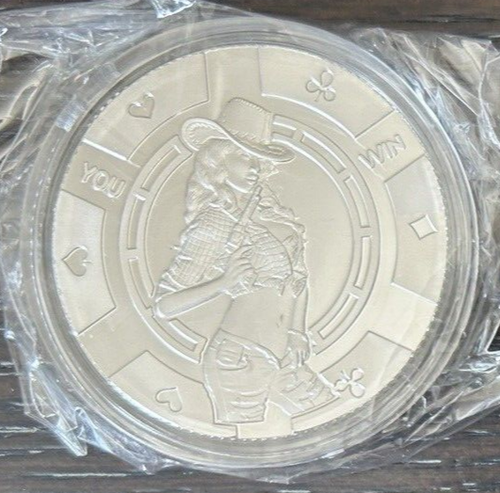 Sexy 1 Oz .999 Fine Silver Art Round You Lose Guns Up Cowgirl Poker Chip - Bild 2 von 4