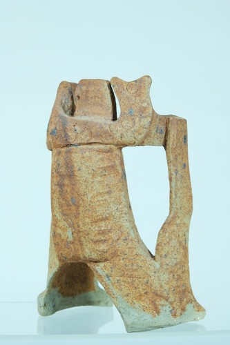 Sculpture design grès minimaliste Lodereau La Borne Homme au loup céramique - Photo 4 sur 9