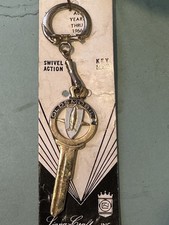 NOS NORS 1955 1966 Oldsmobile Gold Tone Key Blank Keychain 442 Cutlass Starfire