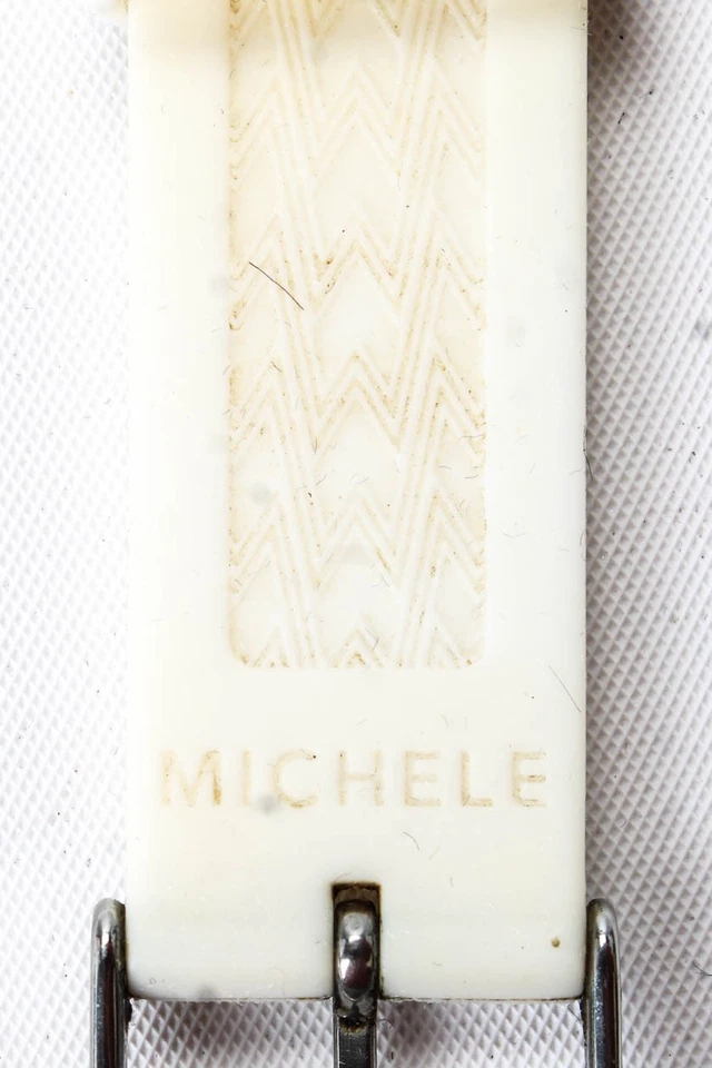 Michele Mujer Blanco Silicona Tono Plata Hebilla Dos Piezas Reloj Banda 18mm Foto 3 de 3