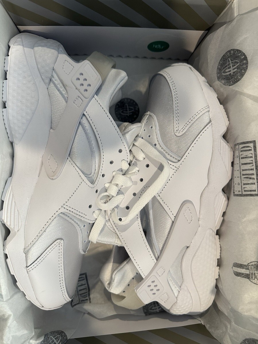 Nike Footwear Nike Air Huarache Light Womens White Nike Air Womens