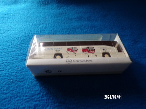 Mercedes-Benz O 404 Bus Industriemodell" Activo Body Control" 1:87 Nuevo Stock - 第 1/2 張圖片