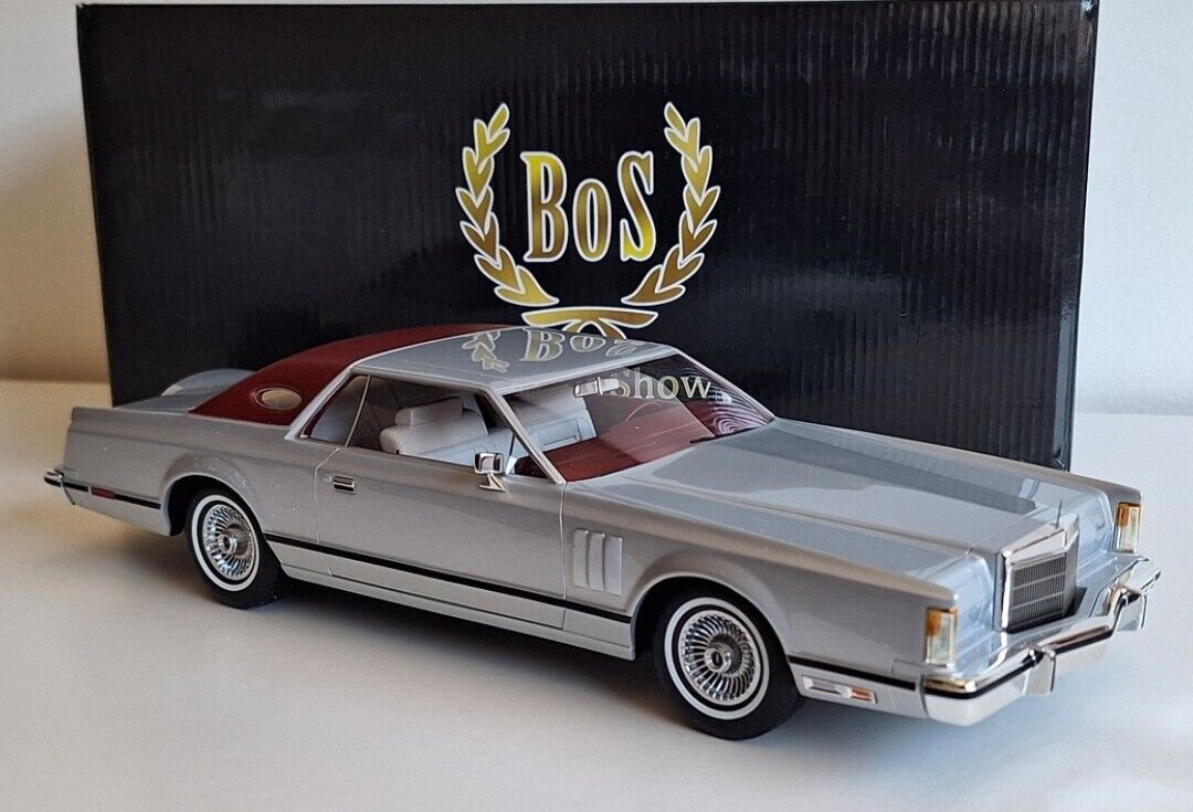 Lincoln Continental Mark V Coupe 1978 Silver Red 1/18 BoS Lincoln Continental Mark V Coupe 1978 Silver Red 1/18 BoS