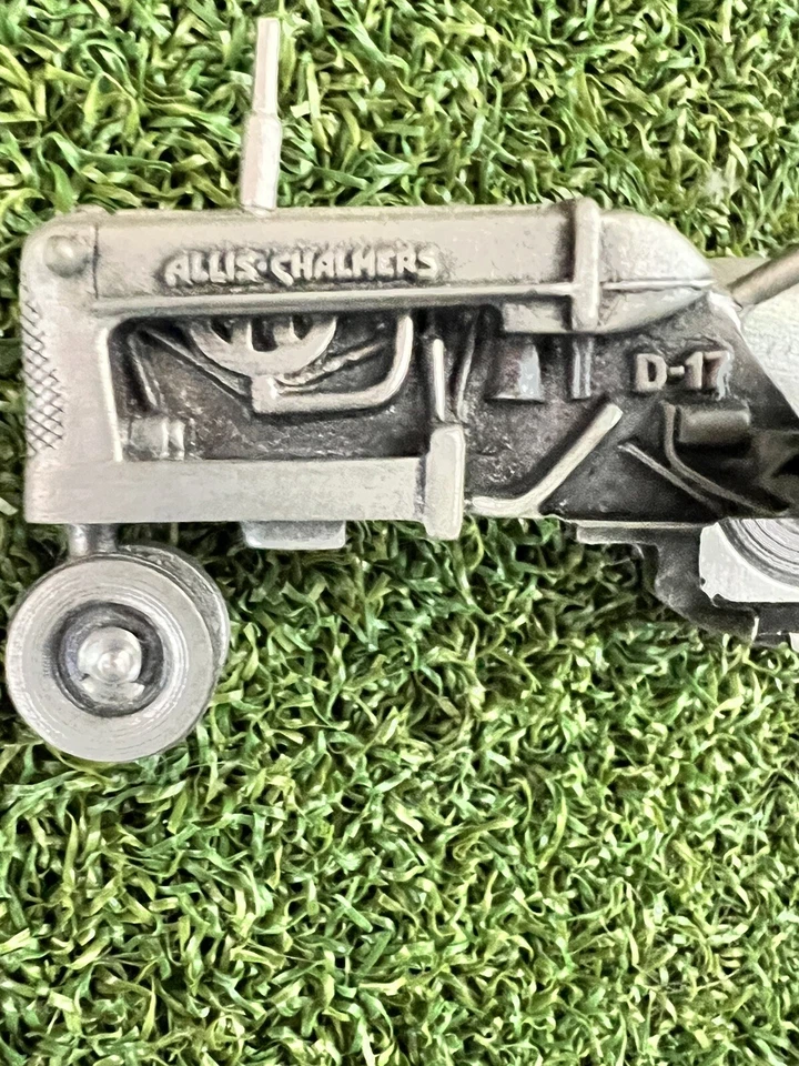 (2) Allis Chalmers Pewter Tractors Spec Cast 1/43 Scale D-17 & Model A Deutz ac - Image 3 of 4