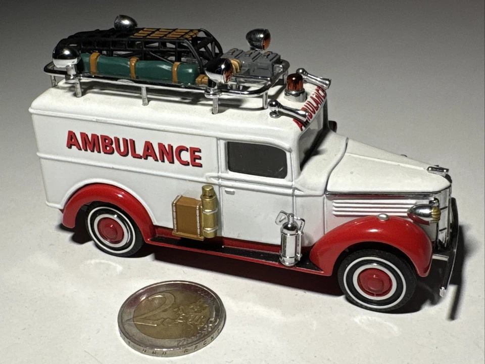 M488 Matchbox Models of Yesteryear 1937 GMC Van TM GM 1:43 Ambulance Krankenwage - Bild 4 von 4