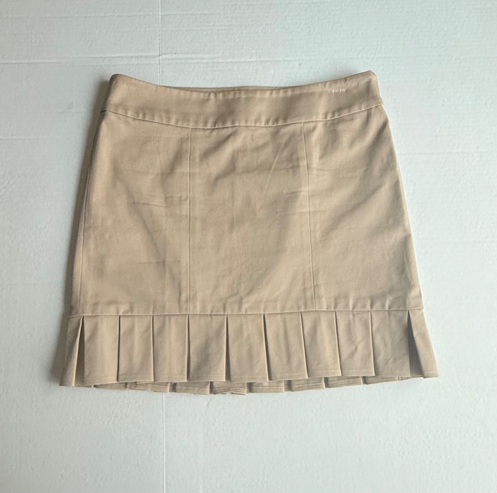 Body by Victoria VS Women's Khaki Pleated Casual Cotton Mini Skirt Size 6