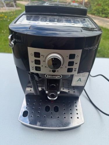 DeLonghi magnifica s kaffevollautomat gebraucht, getestet und entkalkt