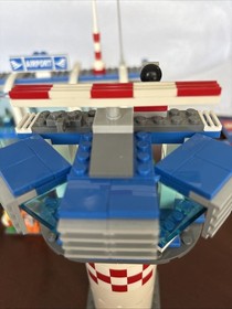 LEGO City Airport 3182 99% Complete W/ Instructions