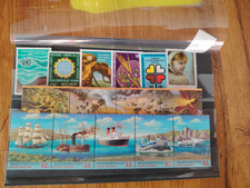 15 timbres ONU    lot 455