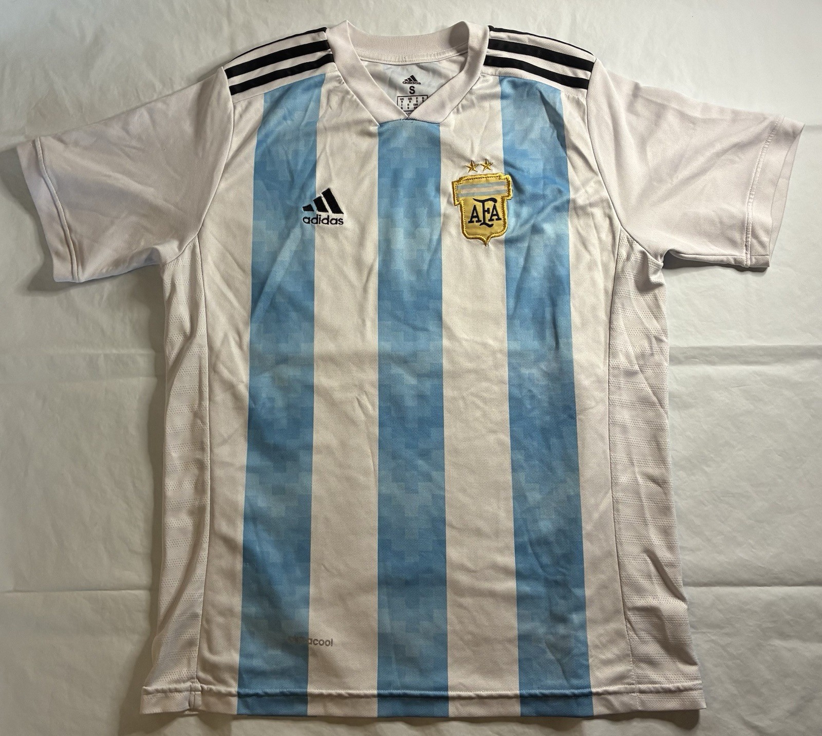 Adidas Argentina #10 Lionel Messi 2018-19 home jersey Men’s Small