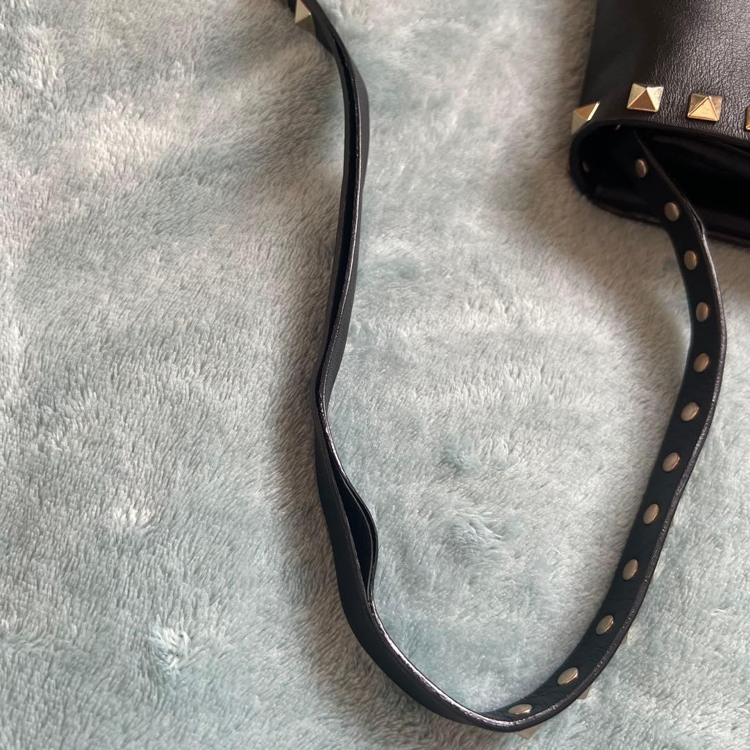 Valentino Garavani Rockstud Mini Shoulder Bag Black Leather Used Japan thumbnail 10