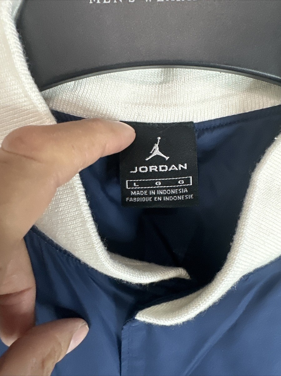 Nike Air Jordan Vintage Jacket Windbreaker Michael Jordan Nike Air Jordan Vintage Jacket Windbreaker Michael Jordan