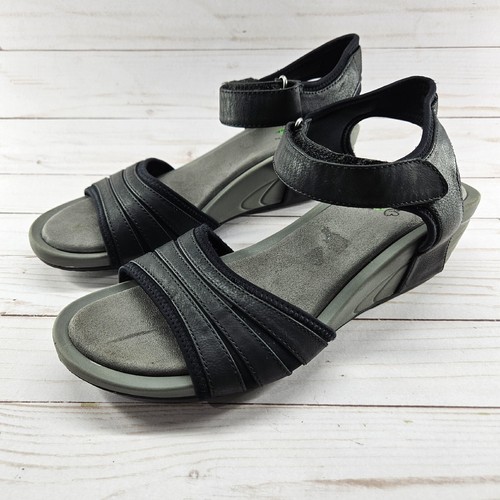 BareTraps Womens Boland Black Ankle Strap Open Toe Wedge Sandals Size 11