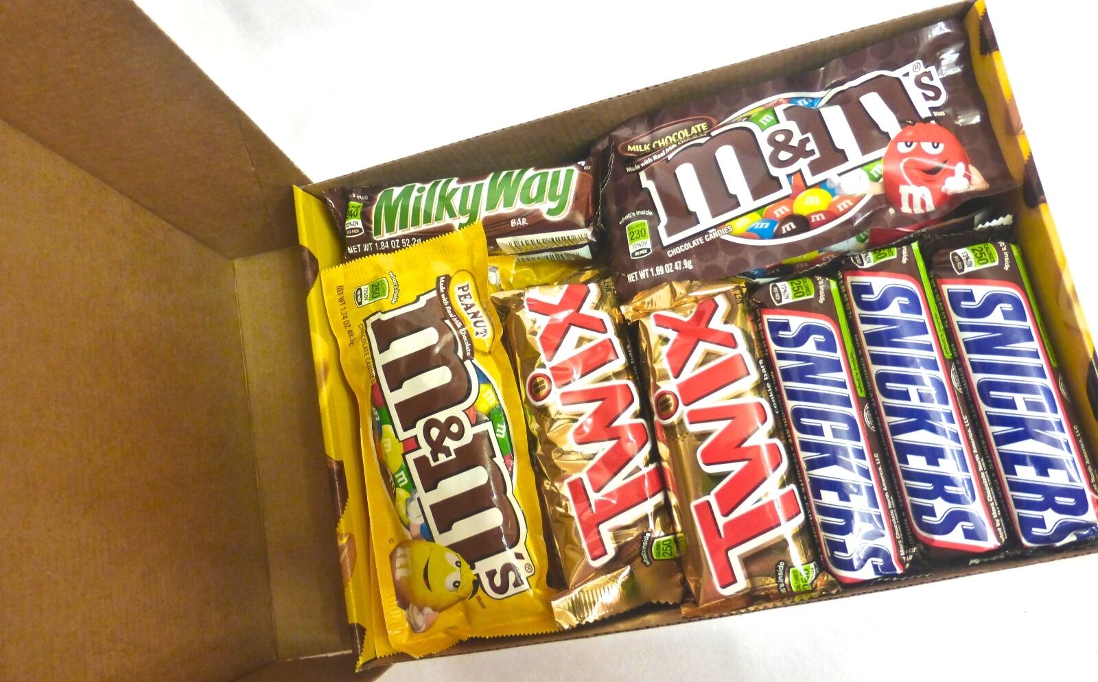 M&M's, Snickers & Twix Milk Chocolate Candy Bars Variety Pack  - 55Ct