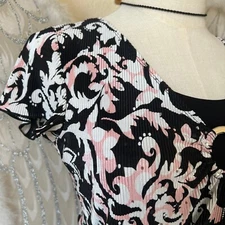 Y2K Coquette Twee Black Floral Top D-ring Cap Sleeve Sleeve Black Pink Layered