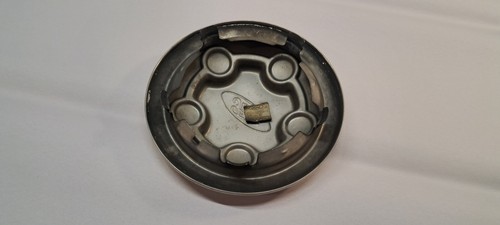 Ford Crown Victoria 2003-11 chrome center cap. police/taxi 3W73-1AO96-BA - Picture 10 of 10