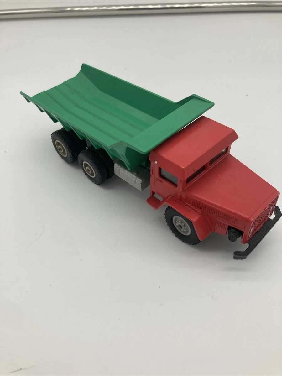 CAMION UNIC SAHARA Solido Ref 523 Made In France Echelle 1/50 EUR 1,00 - FR
