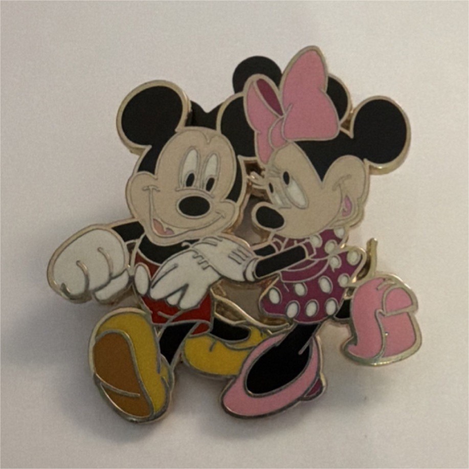 Disney Mickey Mouse and Minnie Mouse Together Single Pin from Disney Franchise