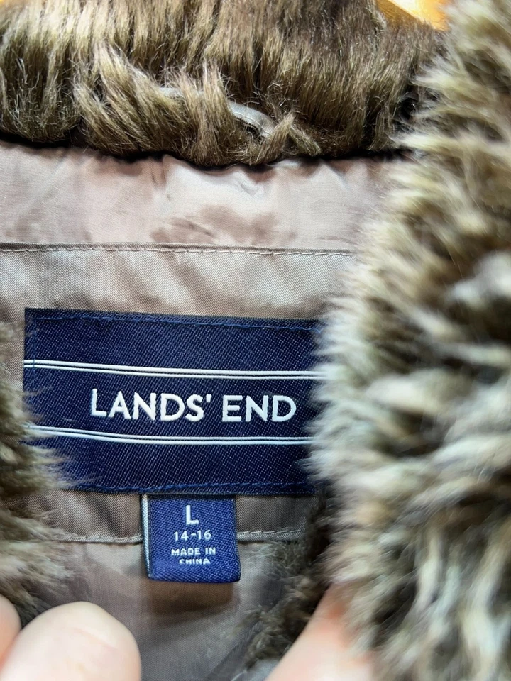 Abrigo acolchado aislante Land's End para mujer cuello de piel sintética cremallera completa talla L topo Foto 3 de 4