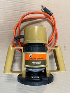 NICE Black & Decker Router Machine 5/8 HP 4.5 AMP No. 7600 Type Work perfect